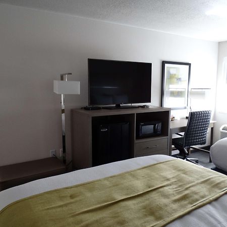 Best Western Grants Inn Екстериор снимка