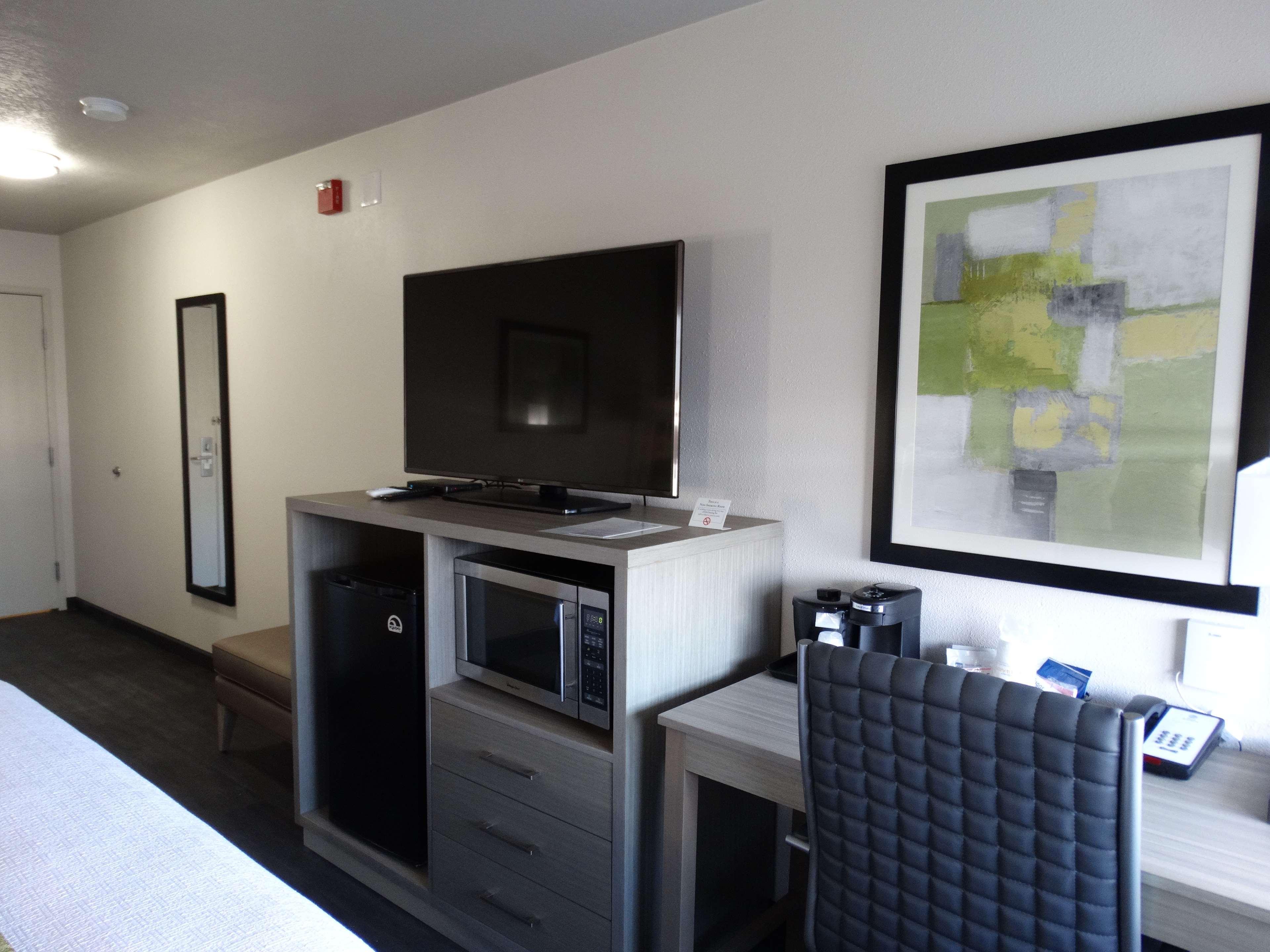 Best Western Grants Inn Екстериор снимка