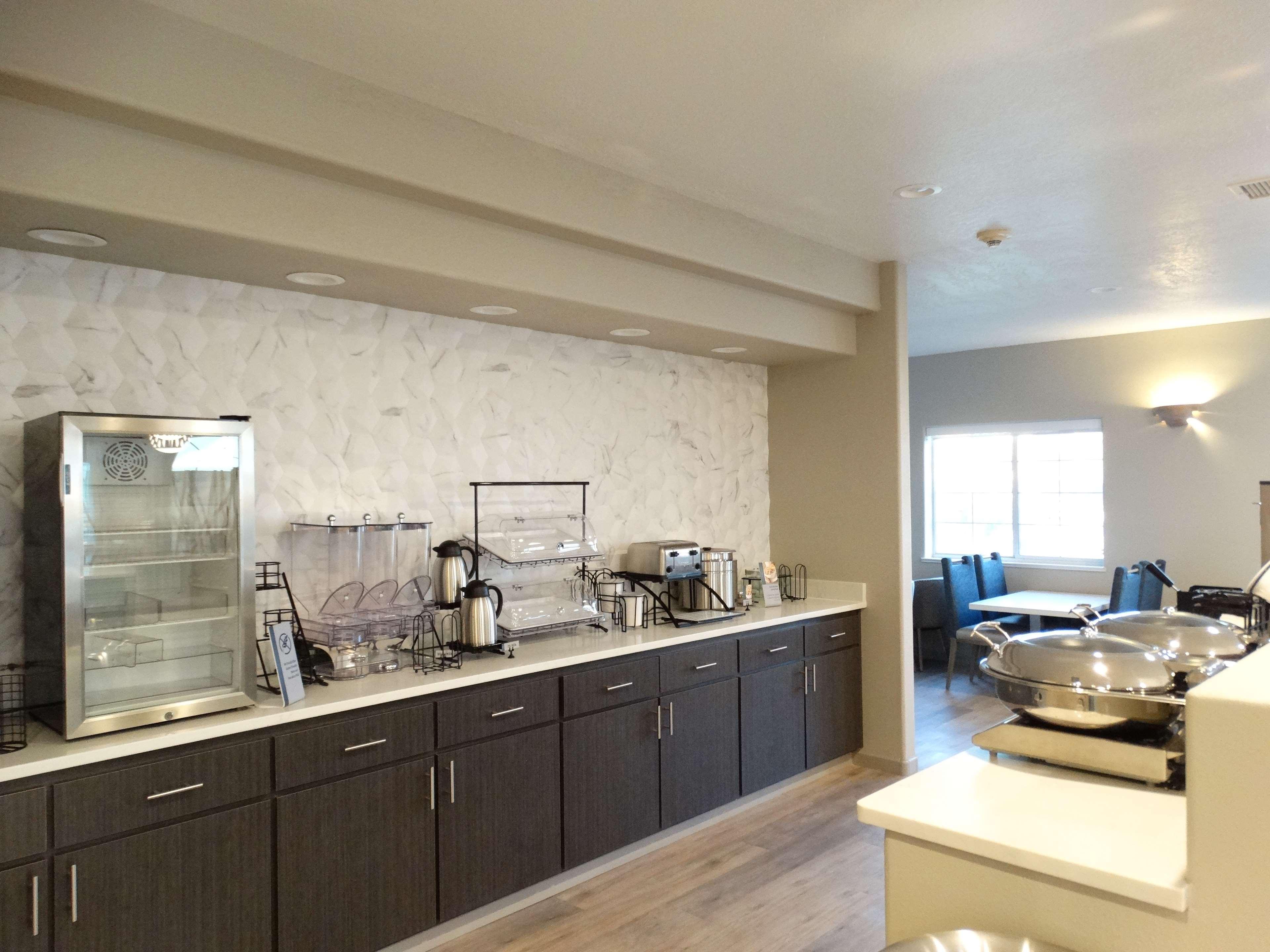 Best Western Grants Inn Екстериор снимка