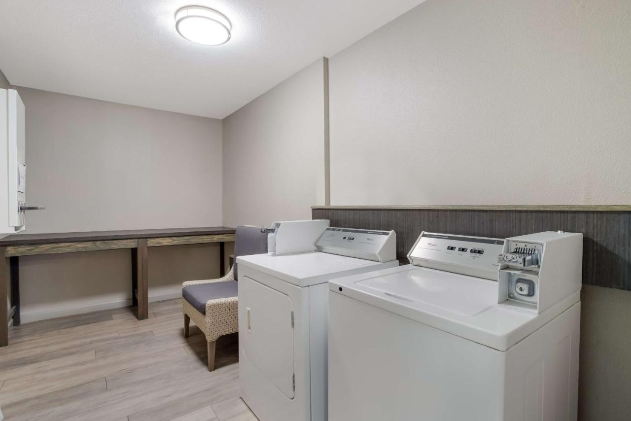Best Western Grants Inn Екстериор снимка
