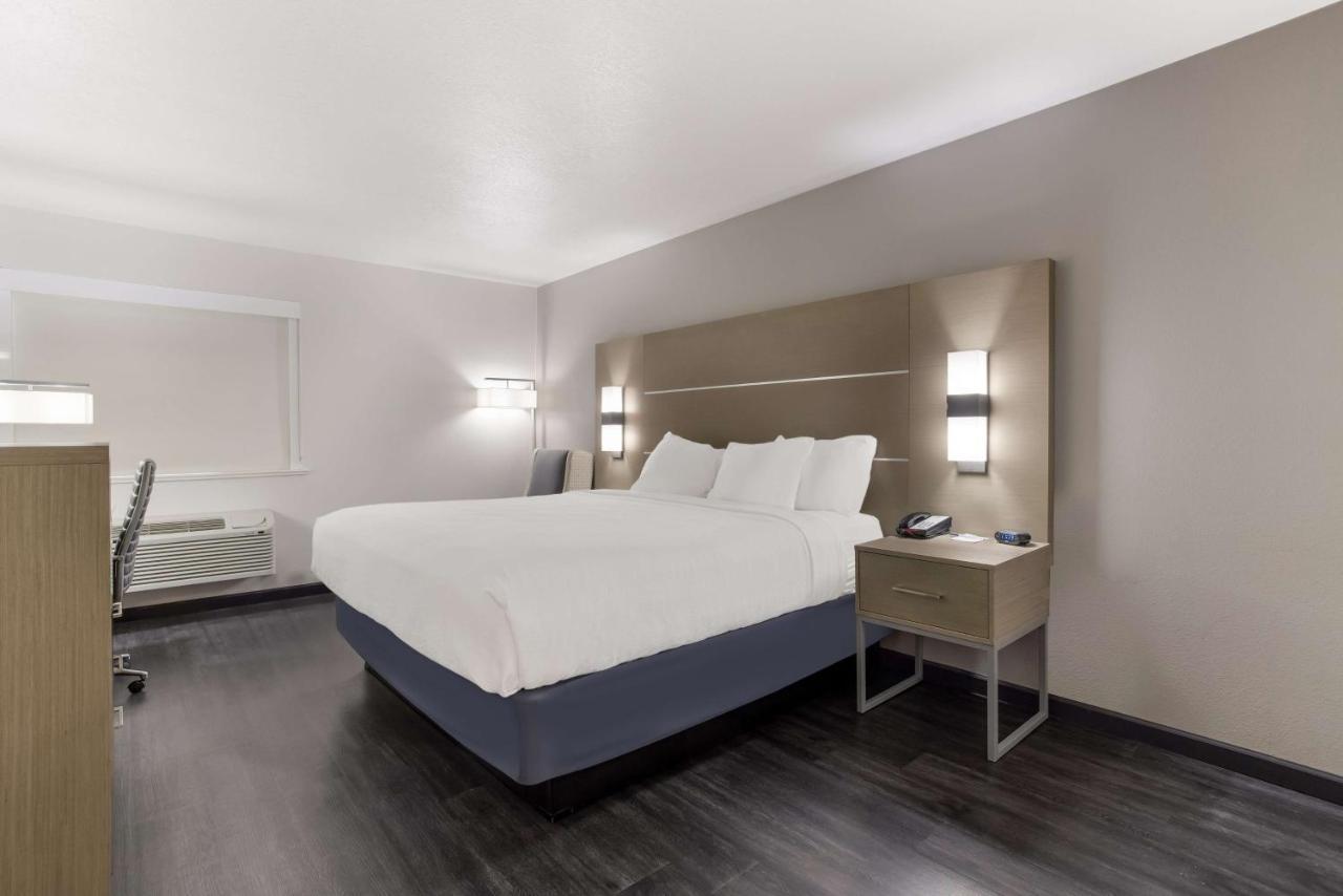 Best Western Grants Inn Екстериор снимка